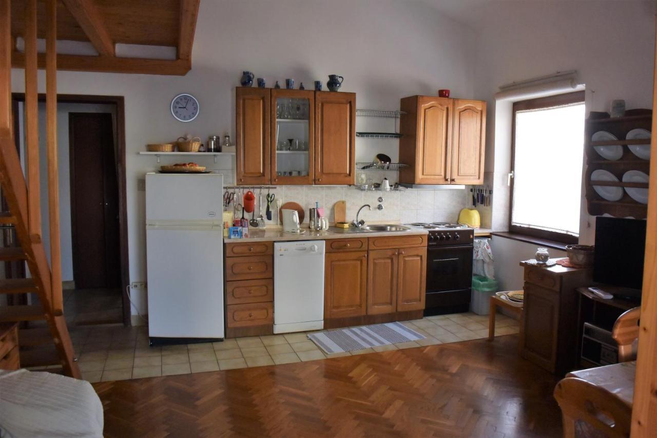 70 Sq M Apartment At Saint Martin'S Harbour 말리로시니 객실 사진